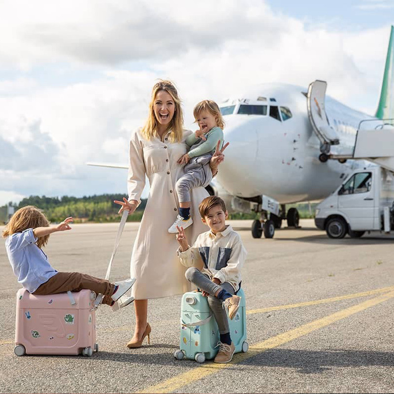 TravKids Multifunktionaler Reisekoffer für Kinder